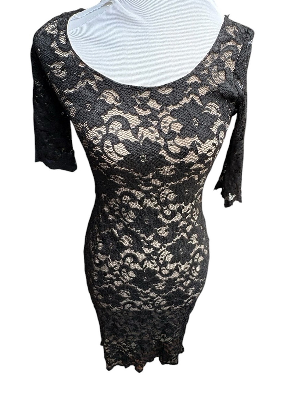 Badgley Mischka Black Lace Mini Dress with Nude Lining